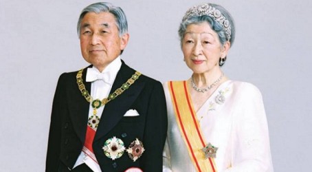 Nhật hoàng Akihito: Vị hoàng đế gần gũi với dân chúng